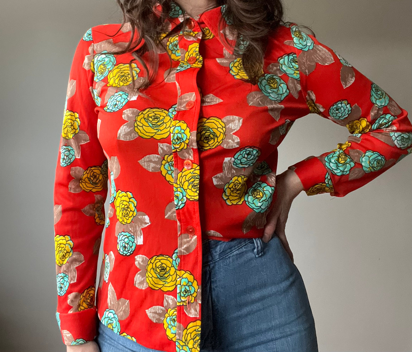 1970s button-down floral printed blouse M