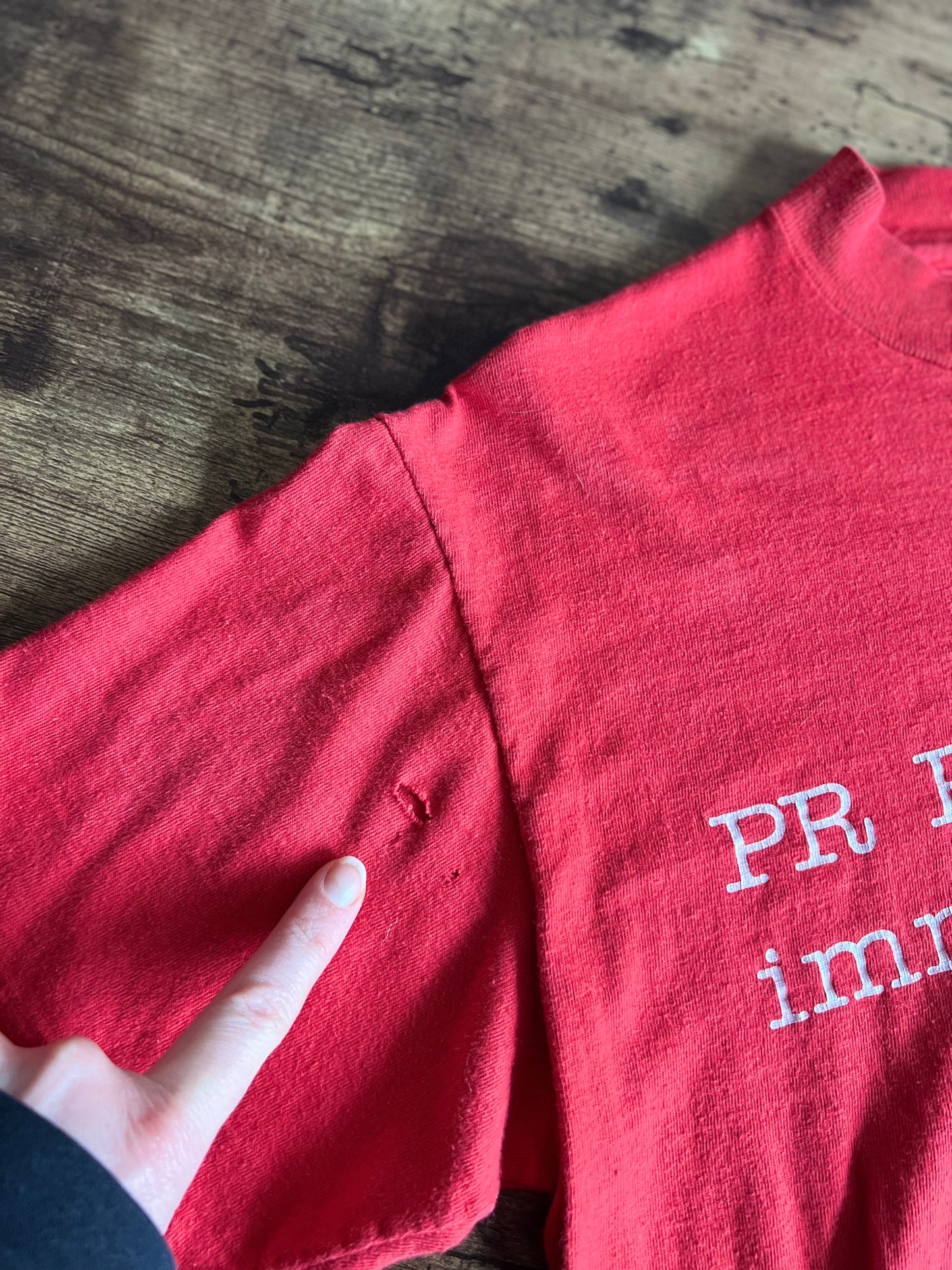 1980's 'PR People do it for immediate release' tee M